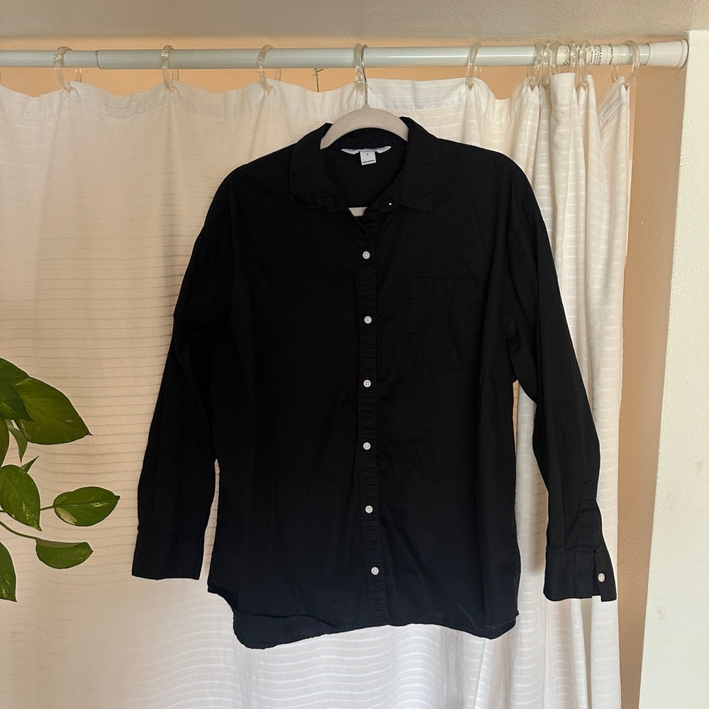 Old Navy Black Boyfriend Button Up Size Small